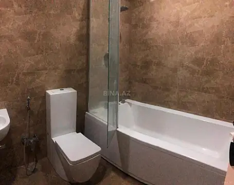 Kirayə verilir 2 otaqlı mənzil 100 m²