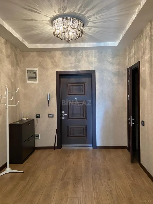 Kirayə verilir 2 otaqlı mənzil 100 m²
