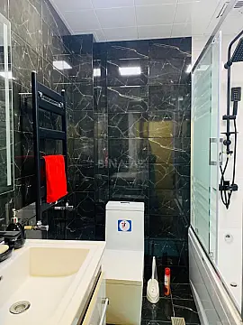 Kirayə verilir 2 otaqlı mənzil 75 m²