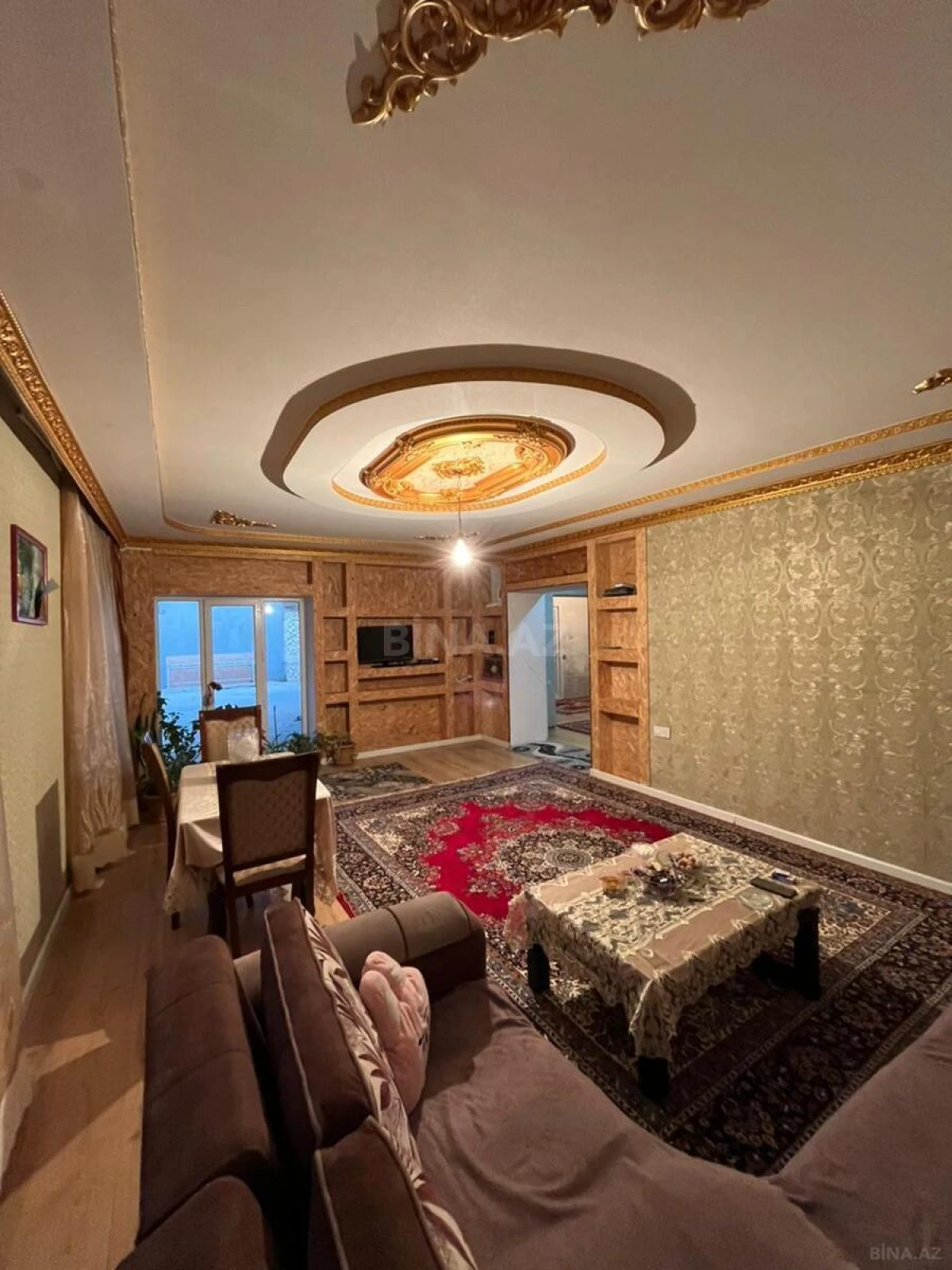 Satılır 6 otaqlı həyət evi 220 m²