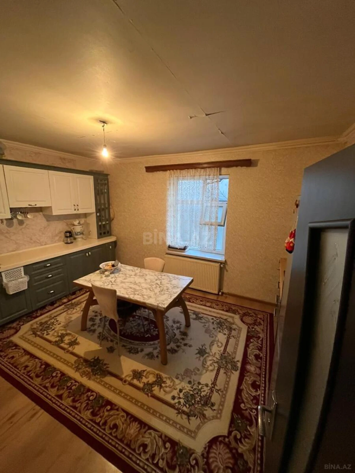 Satılır 6 otaqlı həyət evi 220 m²