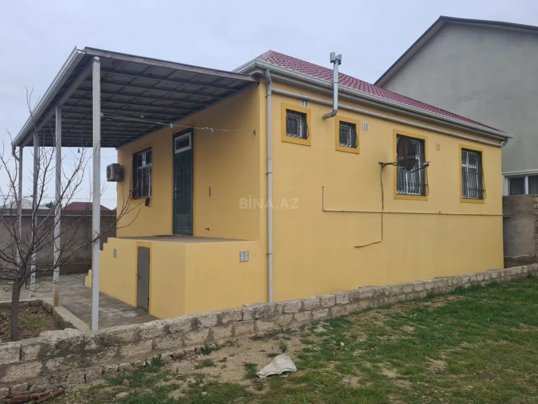 Satılır 3 otaqlı həyət evi 67.2 m²