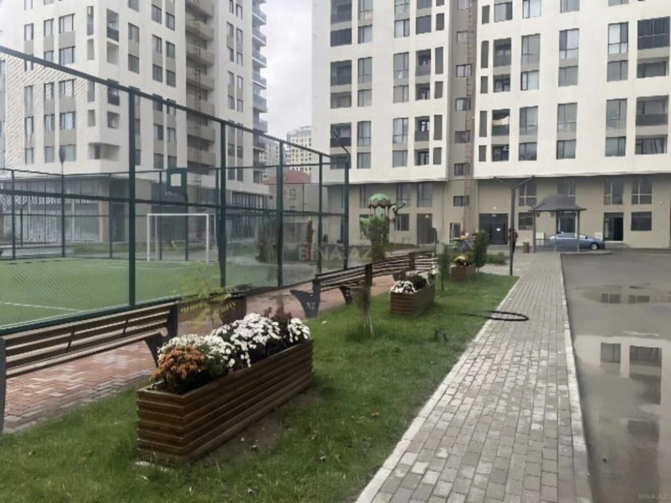 Satılır 3 otaqlı mənzil 113.1 m²