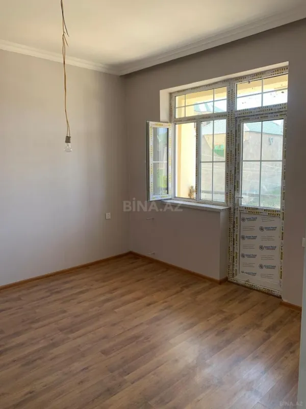 Satılır 4 otaqlı həyət evi 150 m²