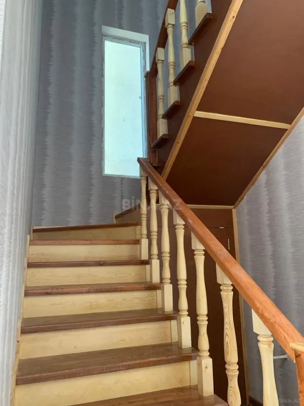 Satılır 4 otaqlı həyət evi 150 m²