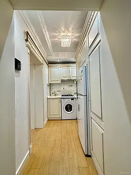 Satılır 1 otaqlı mənzil 51 m²