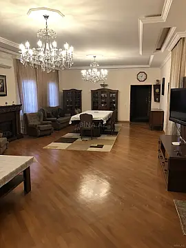Satılır 8 otaqlı həyət evi 600 m² — Bakı, Novxanı 8 otaq 600.00 m²