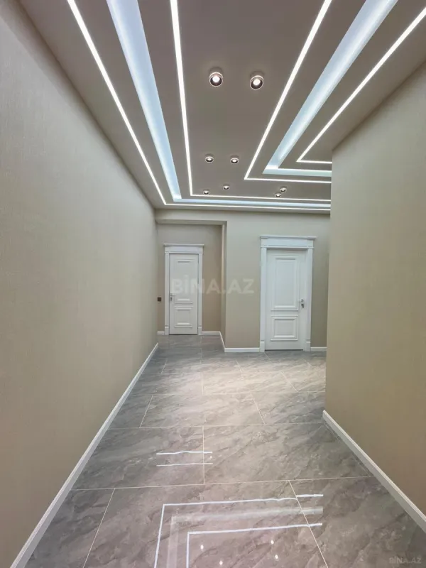 Satılır 3 otaqlı mənzil 97 m²