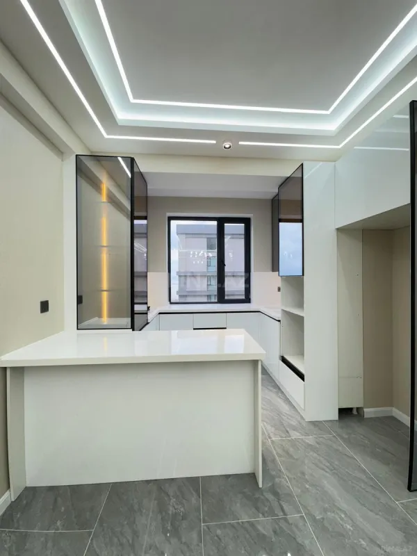 Satılır 3 otaqlı mənzil 97 m²