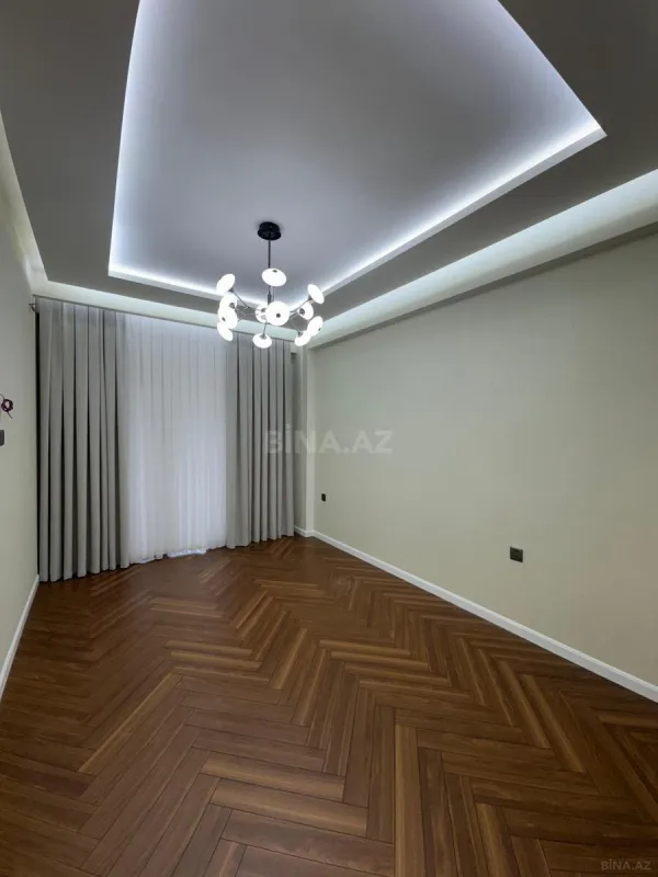 Satılır 3 otaqlı mənzil 97 m²