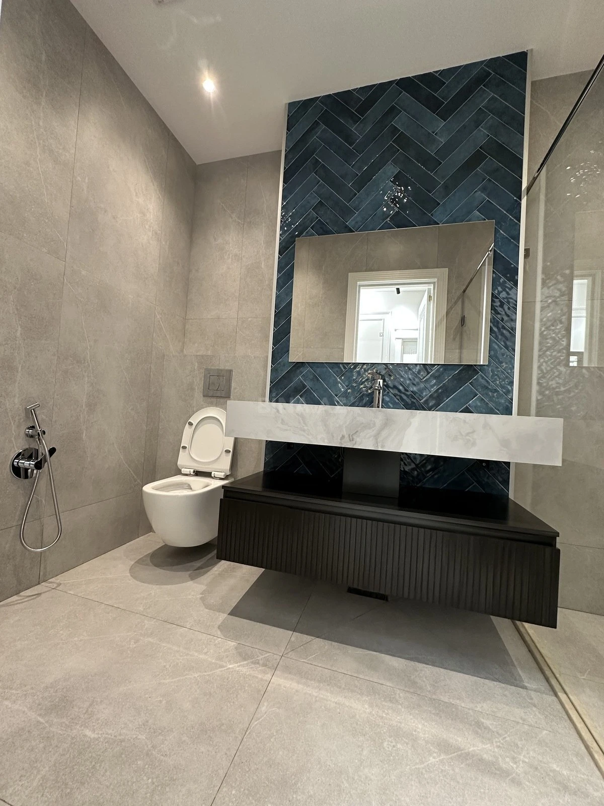 Satılır 3 otaqlı mənzil 110 m²