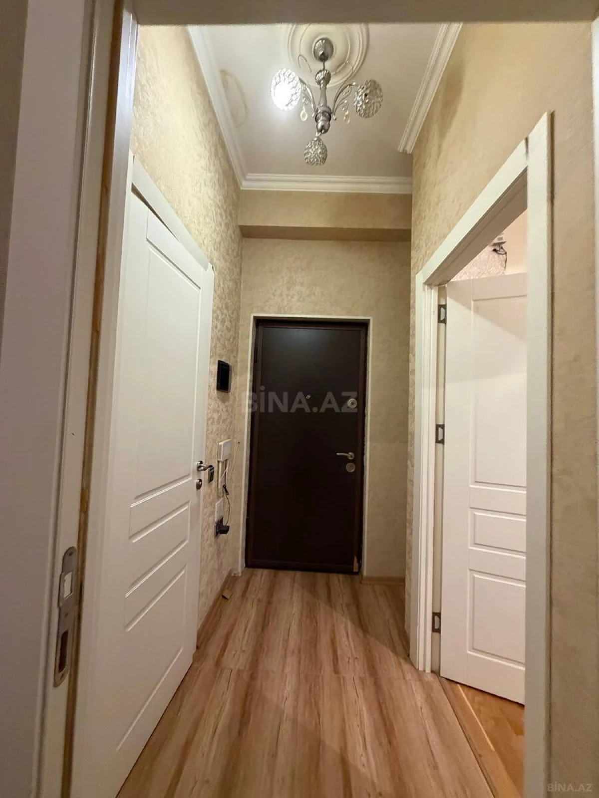 Kirayə verilir 2 otaqlı mənzil 45 m²