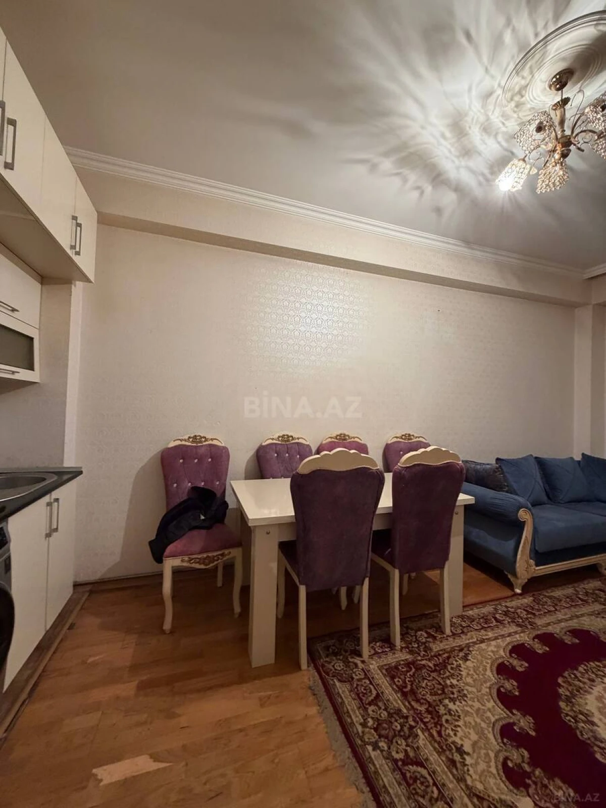 Kirayə verilir 2 otaqlı mənzil 45 m²