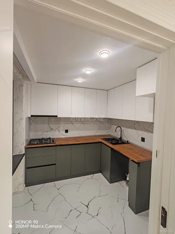 Satılır 3 otaqlı mənzil 80 m²