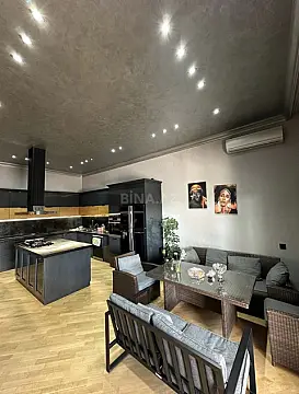 Kirayə verilir 5 otaqlı həyət evi 360 m²