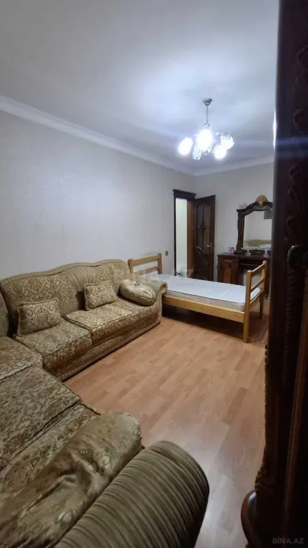 Satılır 2 otaqlı mənzil 60 m²