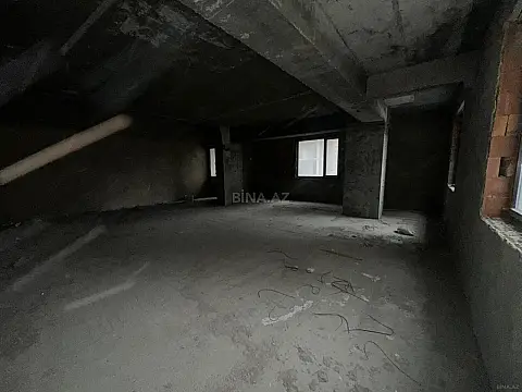 Satılır 2 otaqlı mənzil 106 m²