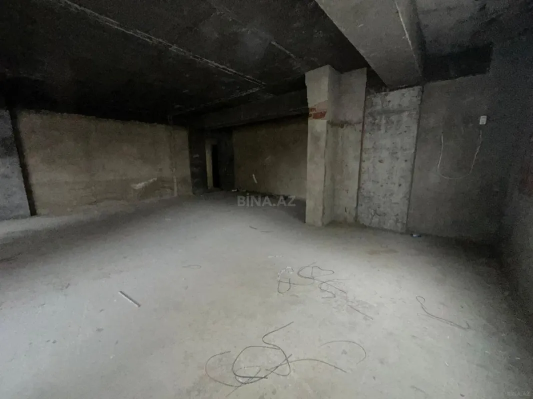 Satılır 2 otaqlı mənzil 106 m²