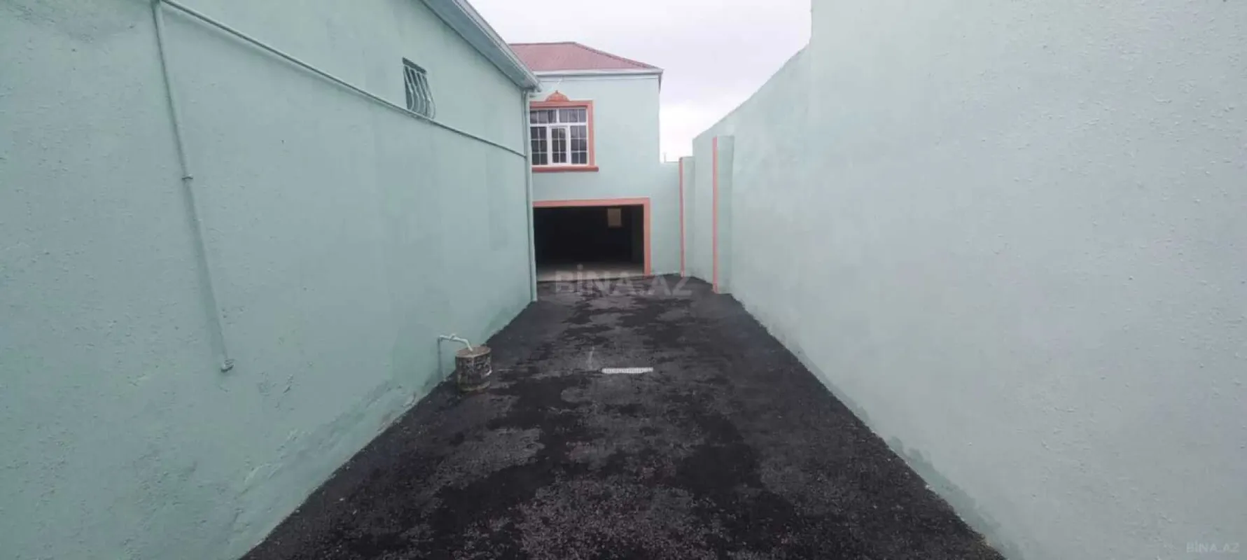 Satılır 4 otaqlı həyət evi 120 m²