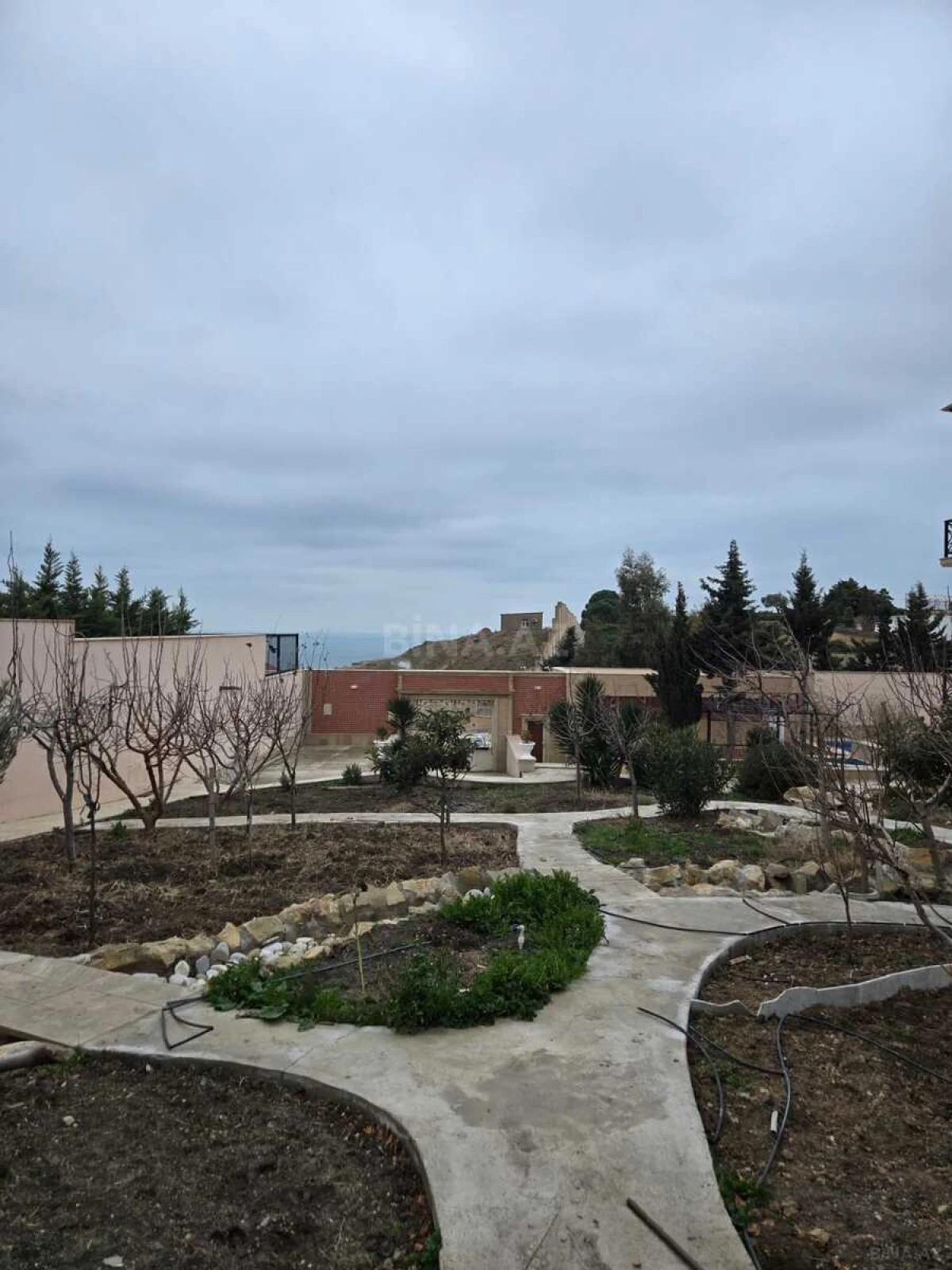 Satılır torpaq sahəsi 3.5 m²