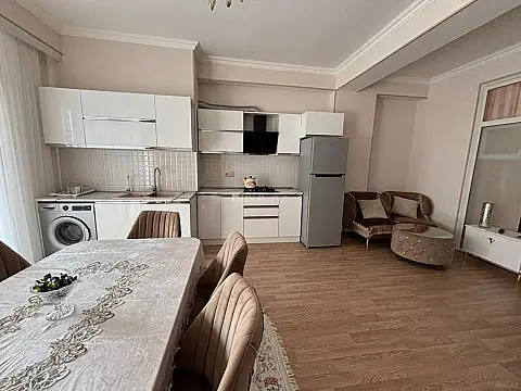 Kirayə verilir 2 otaqlı mənzil 76 m²