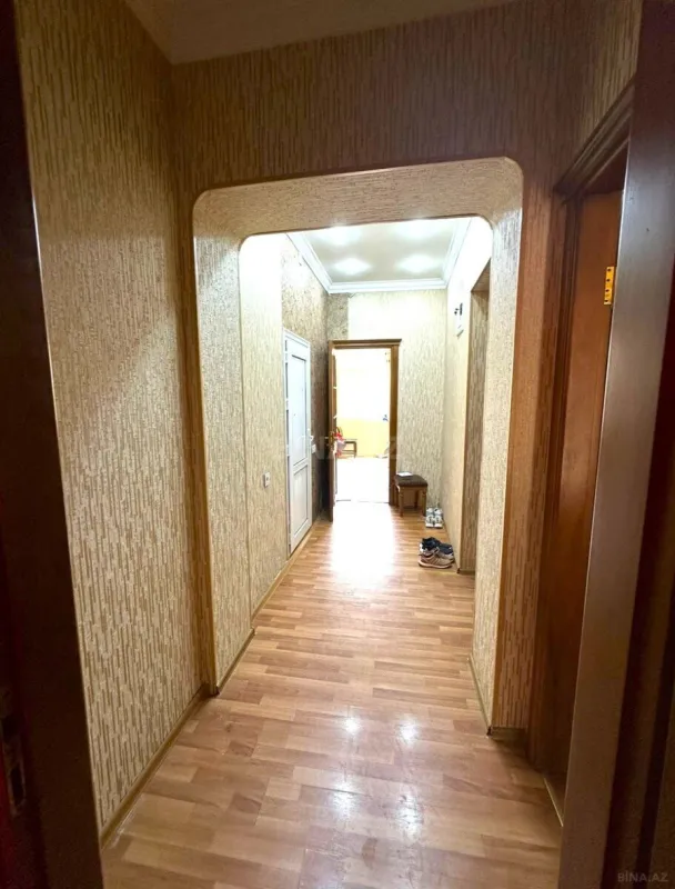 Satılır 2 otaqlı mənzil 65 m²