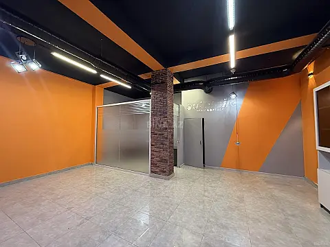 Kirayə verilir obyekt 72 m²