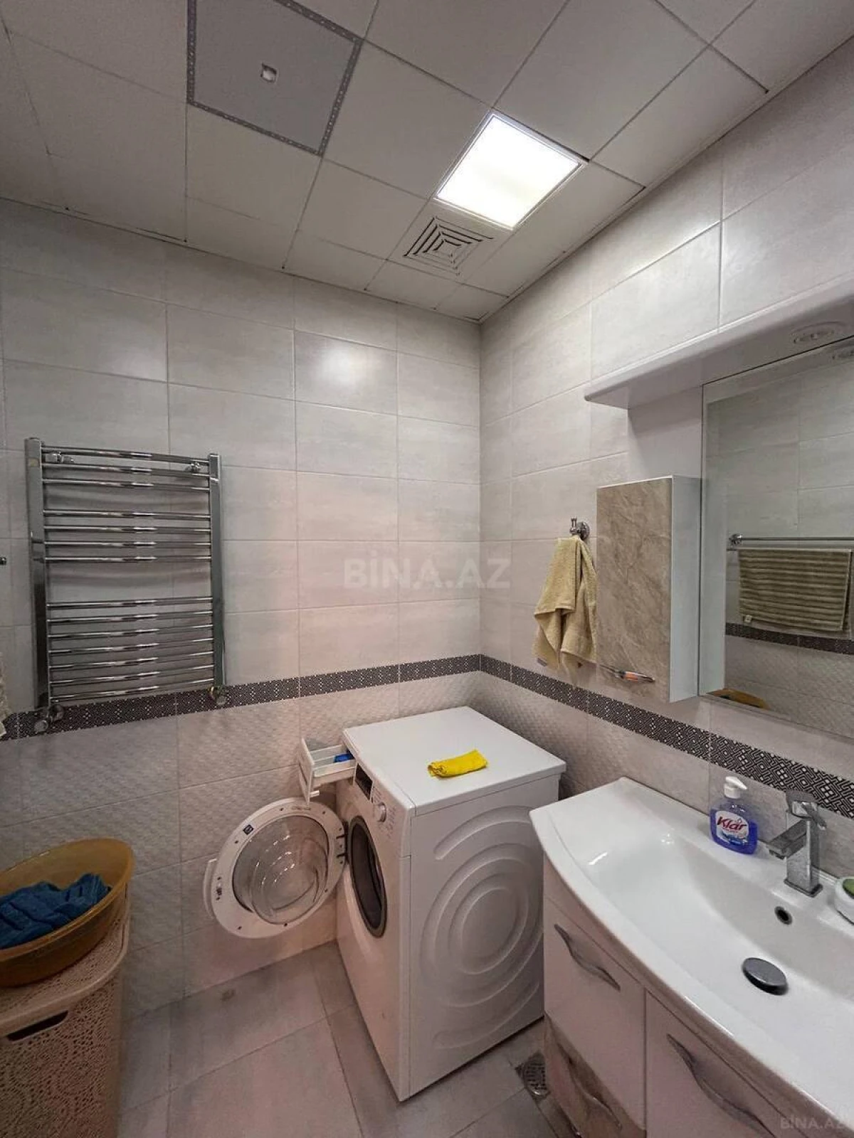 Kirayə verilir 2 otaqlı mənzil 112 m²