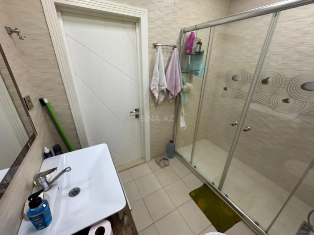 Satılır 3 otaqlı mənzil 120 m²