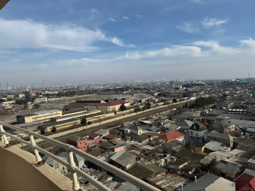 Satılır 3 otaqlı mənzil 120 m²