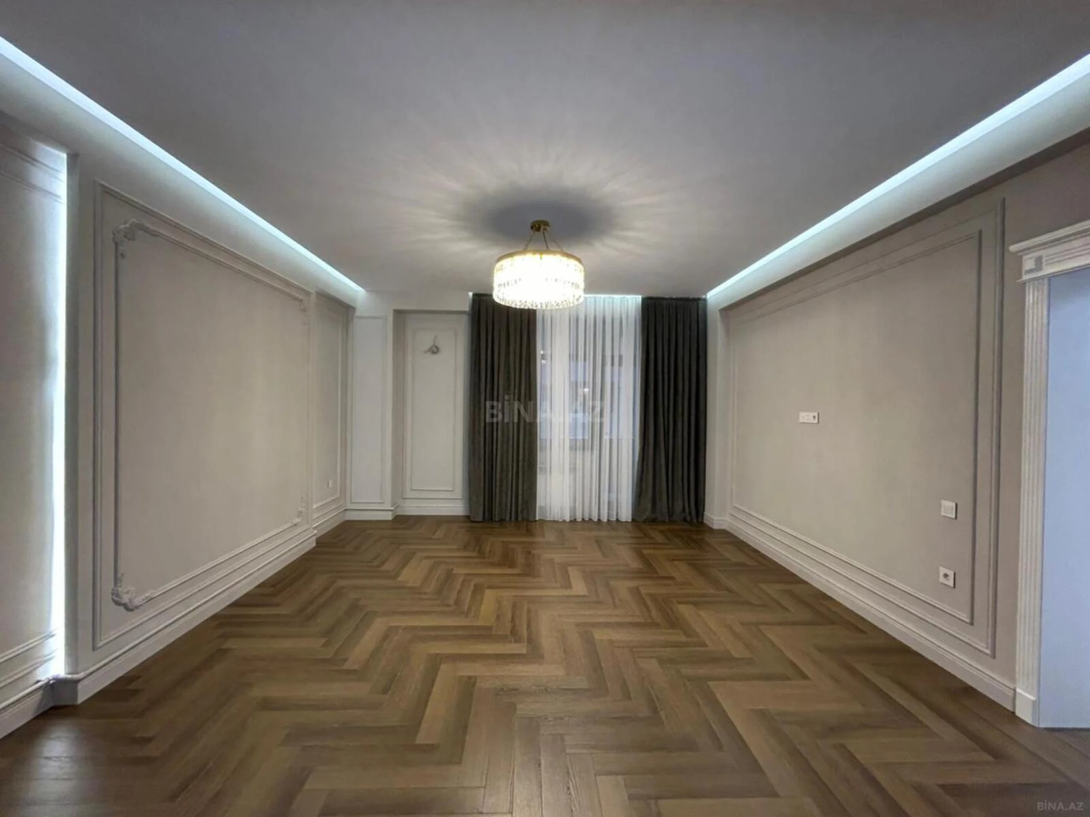 Satılır 3 otaqlı mənzil 110 m²