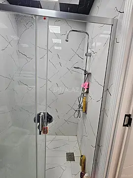 Satılır 2 otaqlı mənzil 67 m²