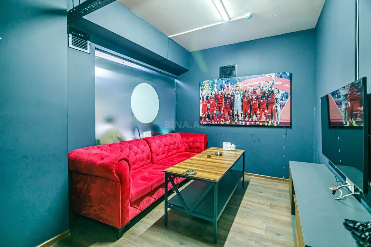 Satılır obyekt 442 m²