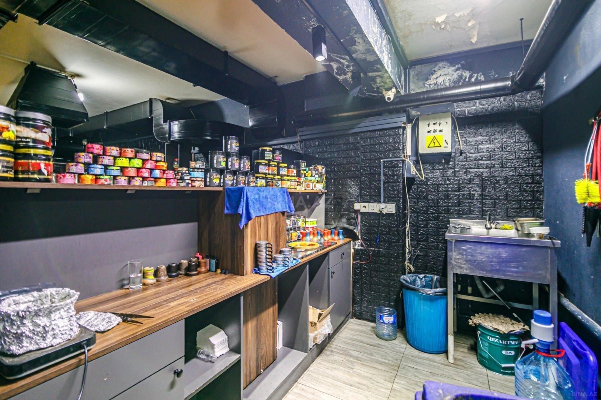 Satılır obyekt 442 m²