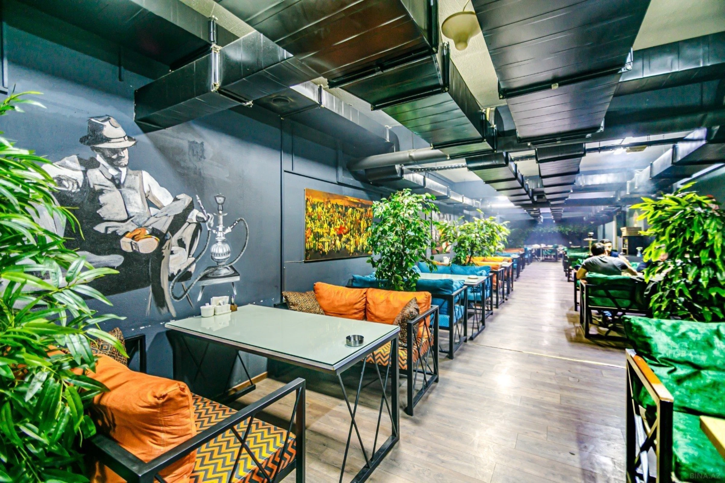 Satılır obyekt 442 m²