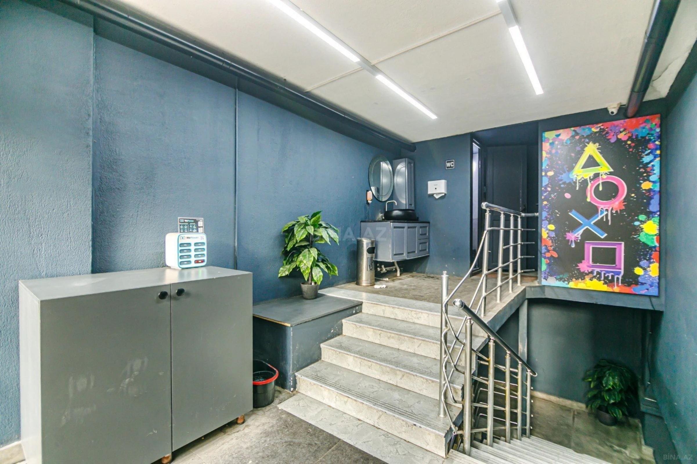 Satılır obyekt 442 m²