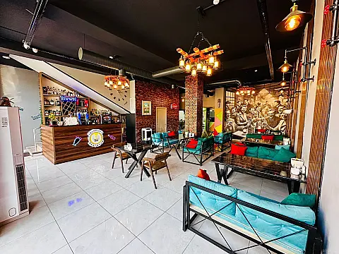 Satılır obyekt 280 m²