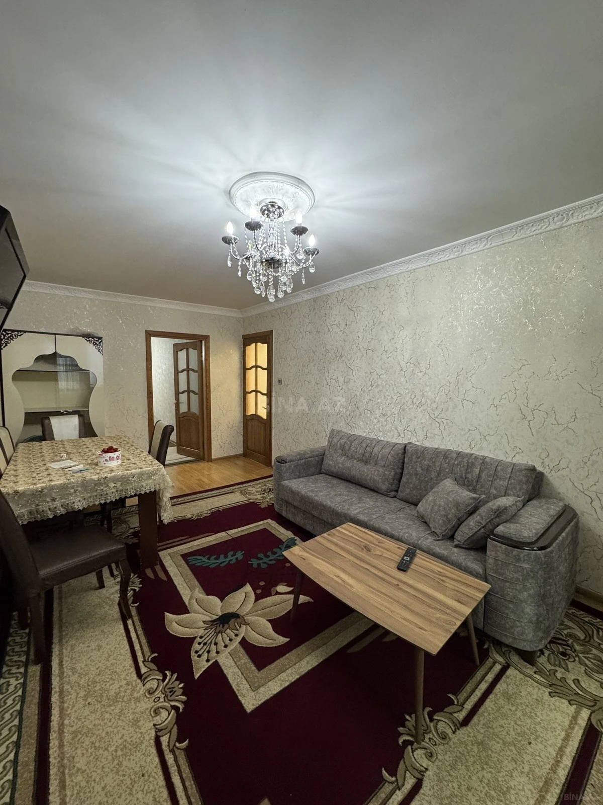 Satılır 3 otaqlı mənzil 60 m²