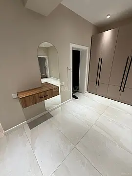 Kirayə verilir 3 otaqlı mənzil 145 m²