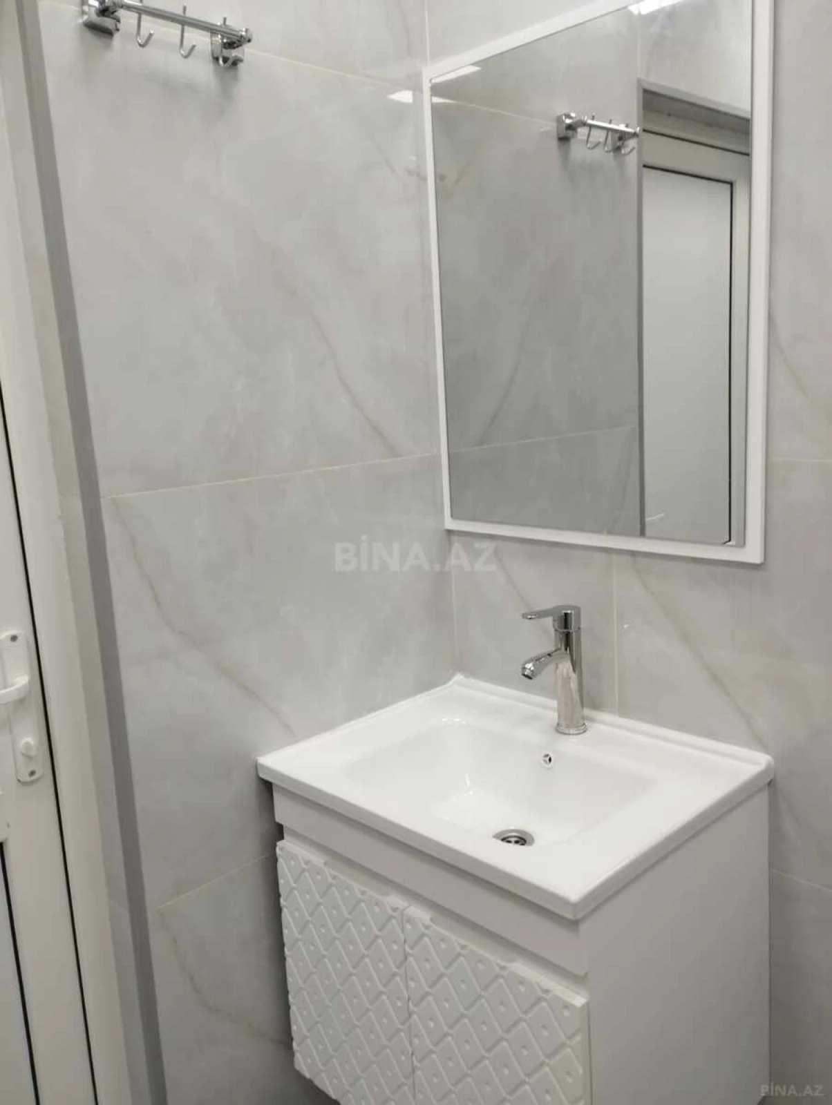 Satılır 2 otaqlı mənzil 45 m²