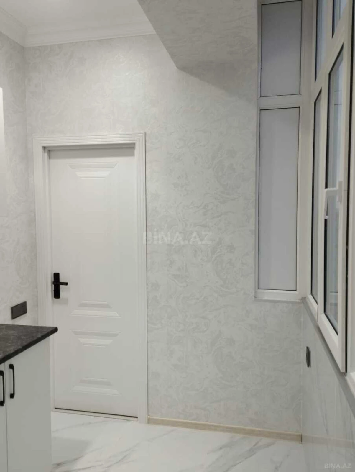 Satılır 2 otaqlı mənzil 45 m²
