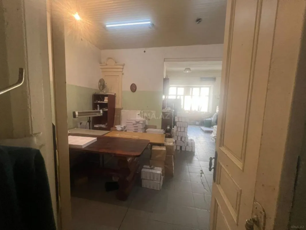 Kirayə verilir obyekt 200 m²