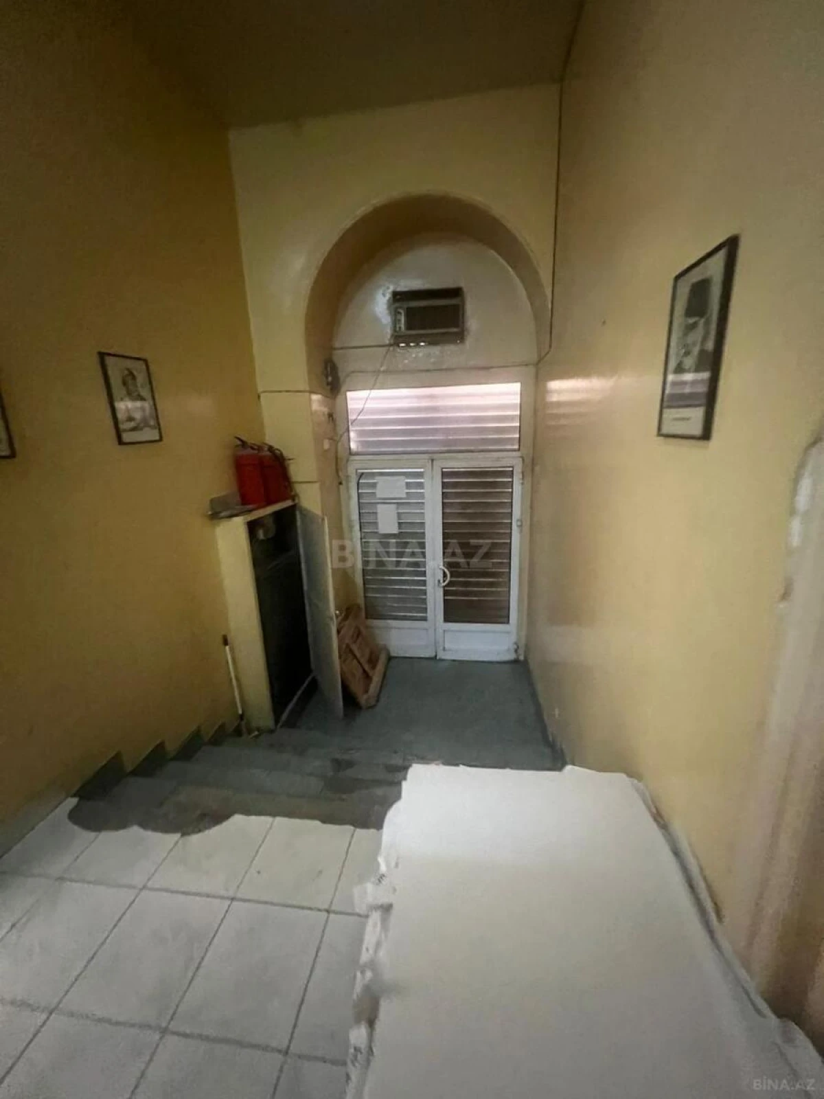 Kirayə verilir obyekt 200 m²