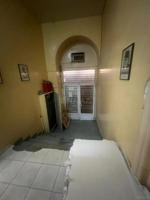 Kirayə verilir obyekt 200 m²