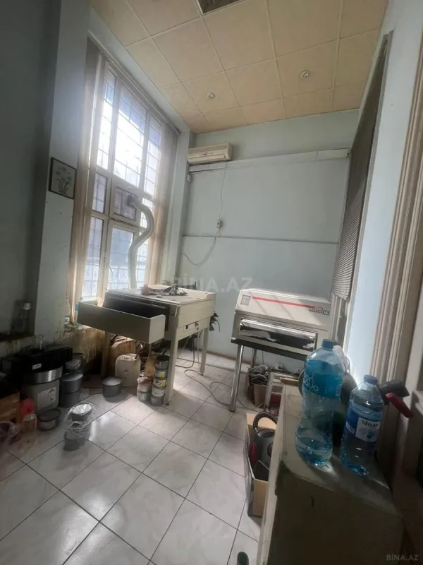 Kirayə verilir obyekt 200 m²