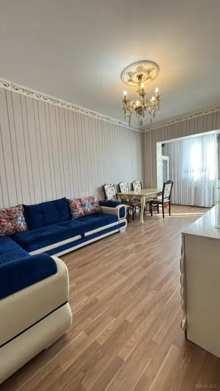 Kirayə verilir 2 otaqlı mənzil 60 m²