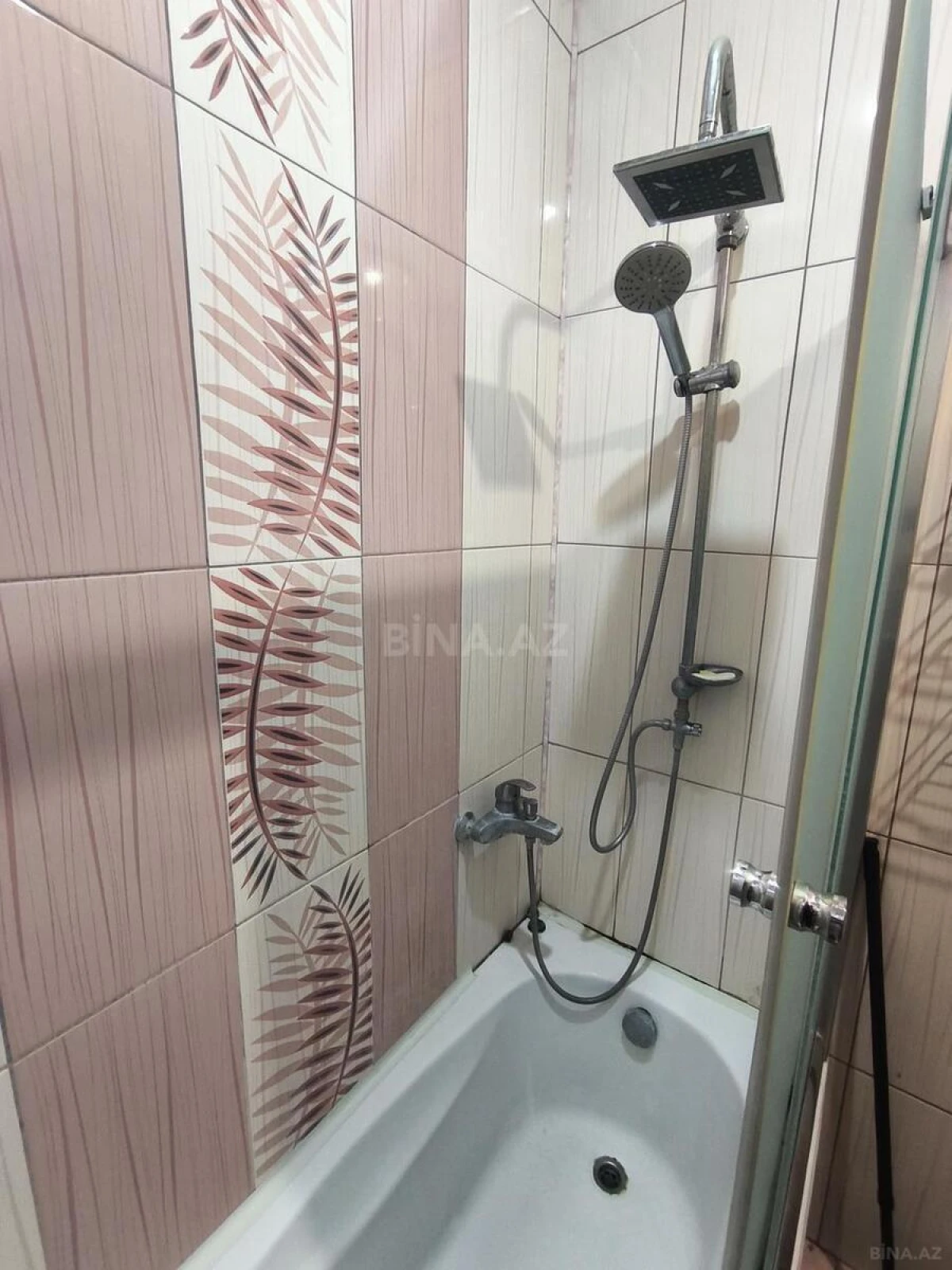 Kirayə verilir 2 otaqlı mənzil 65 m²