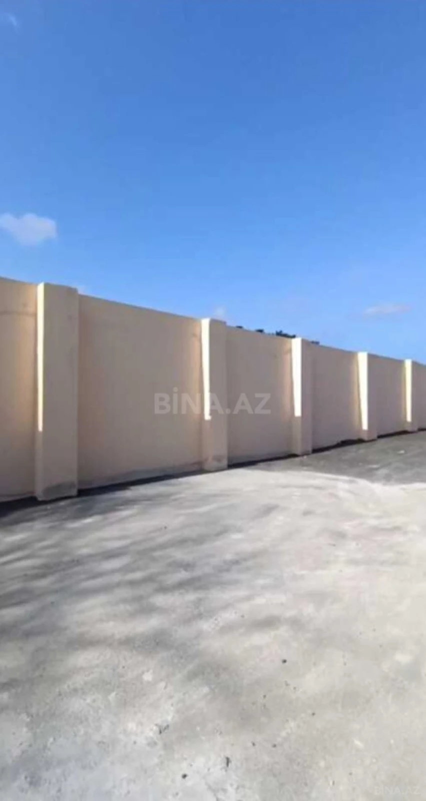 Satılır obyekt 900 m²