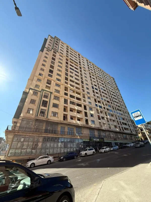 Satılır 2 otaqlı mənzil 64 m²