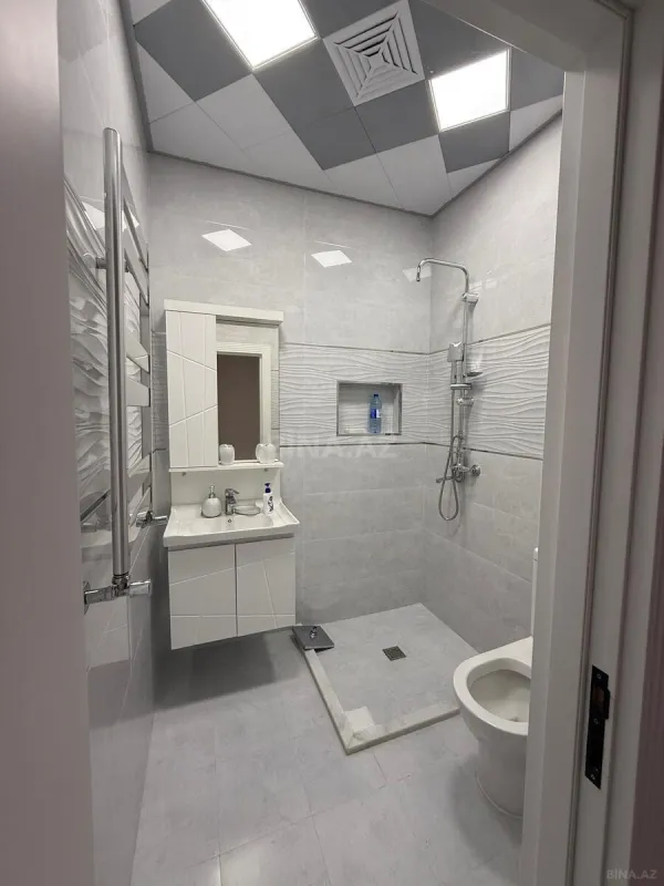 Satılır 2 otaqlı mənzil 64 m²